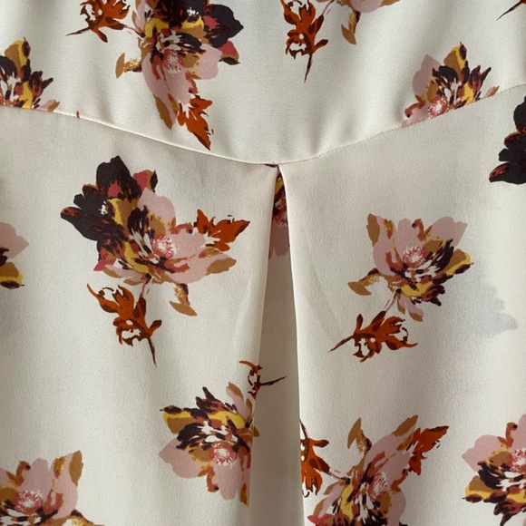 Maurices Cream Floral Blouse - Picture 8 of 14